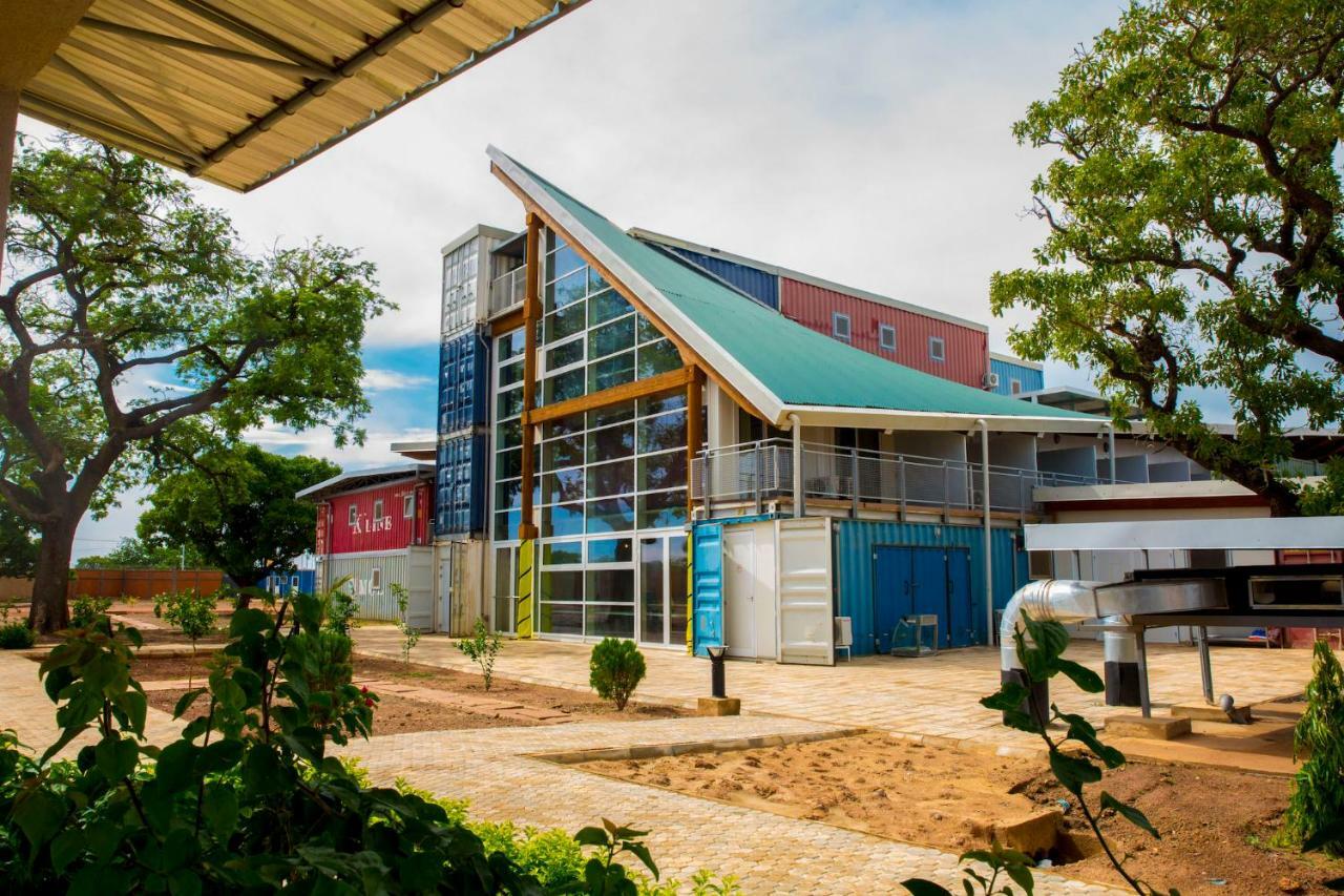 Dunia Hotel Ouagadougou Loumbila المظهر الخارجي الصورة