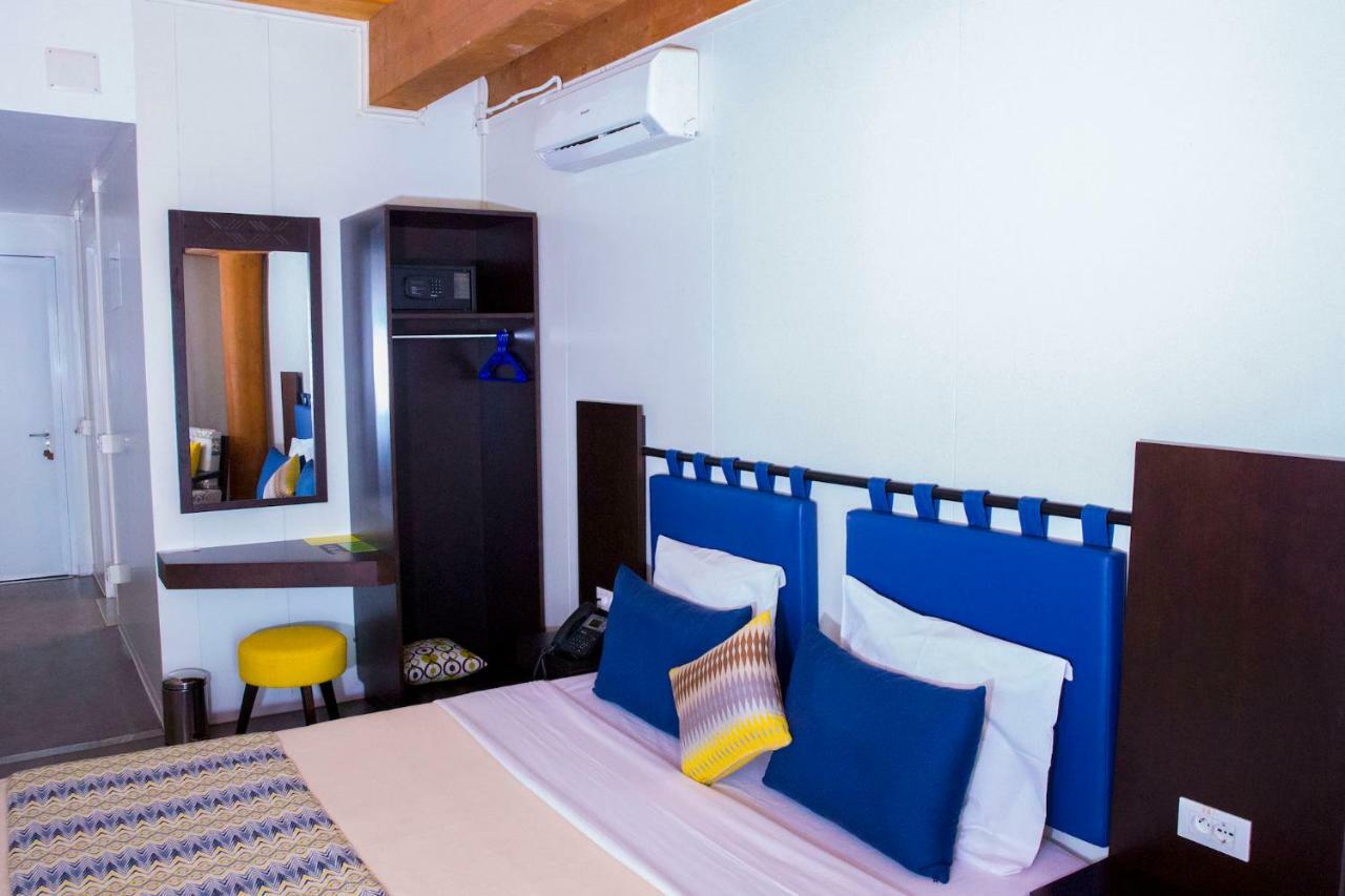 Dunia Hotel Ouagadougou Loumbila المظهر الخارجي الصورة